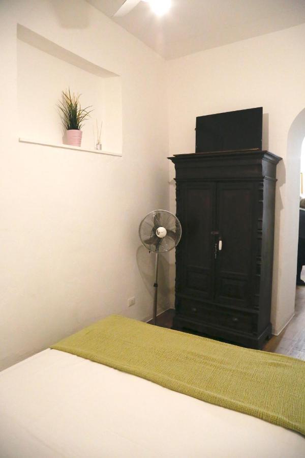 Schiavuzzo 38 Apartman Palermo Kültér fotó